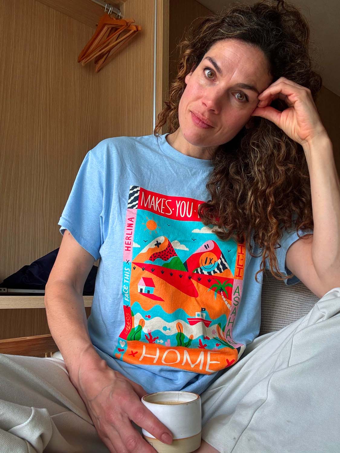 anna-drijver-moritz-adam-schmitt-t-shirt.jpg